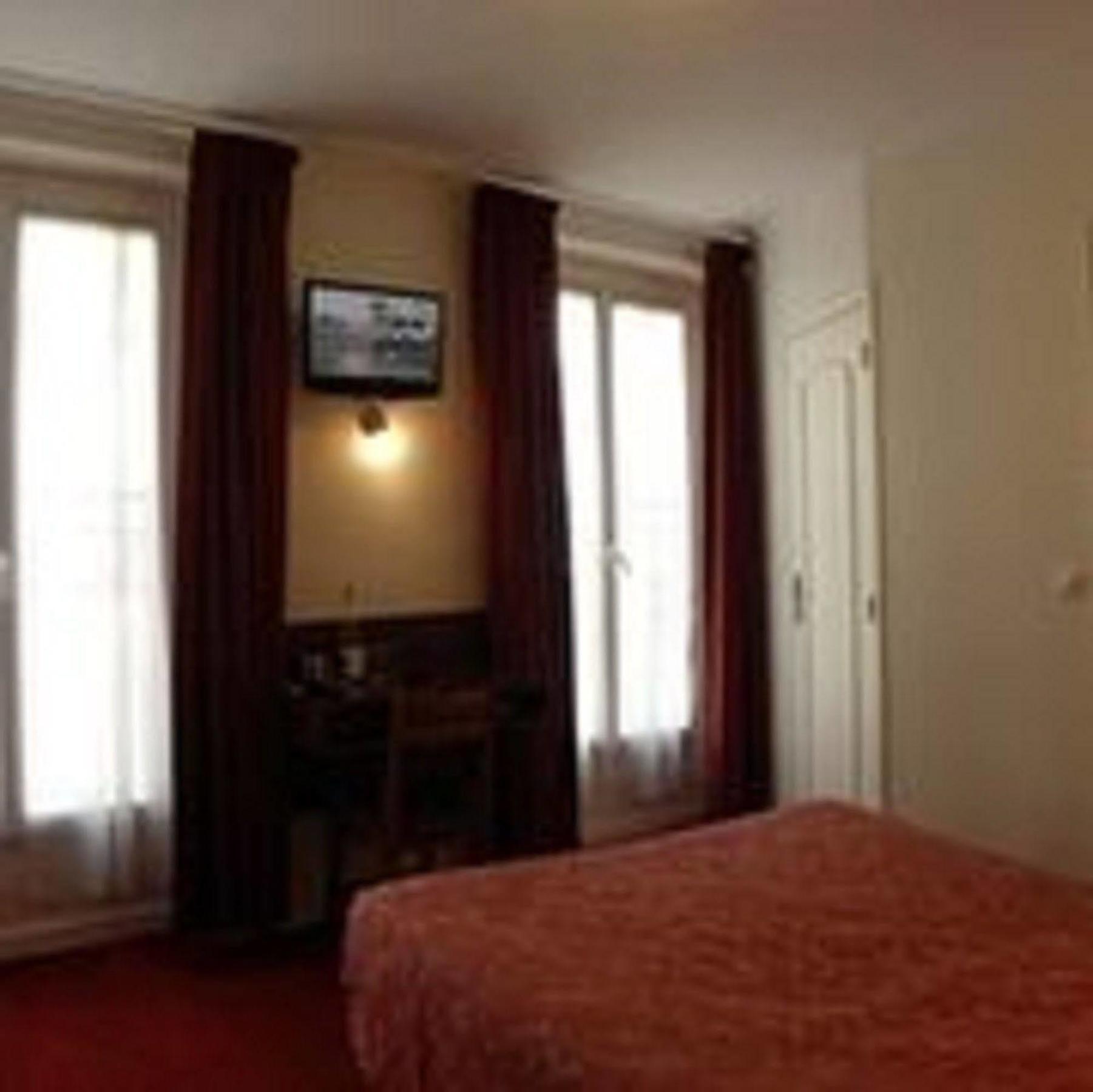Camelia International Hotel Paris Exterior photo